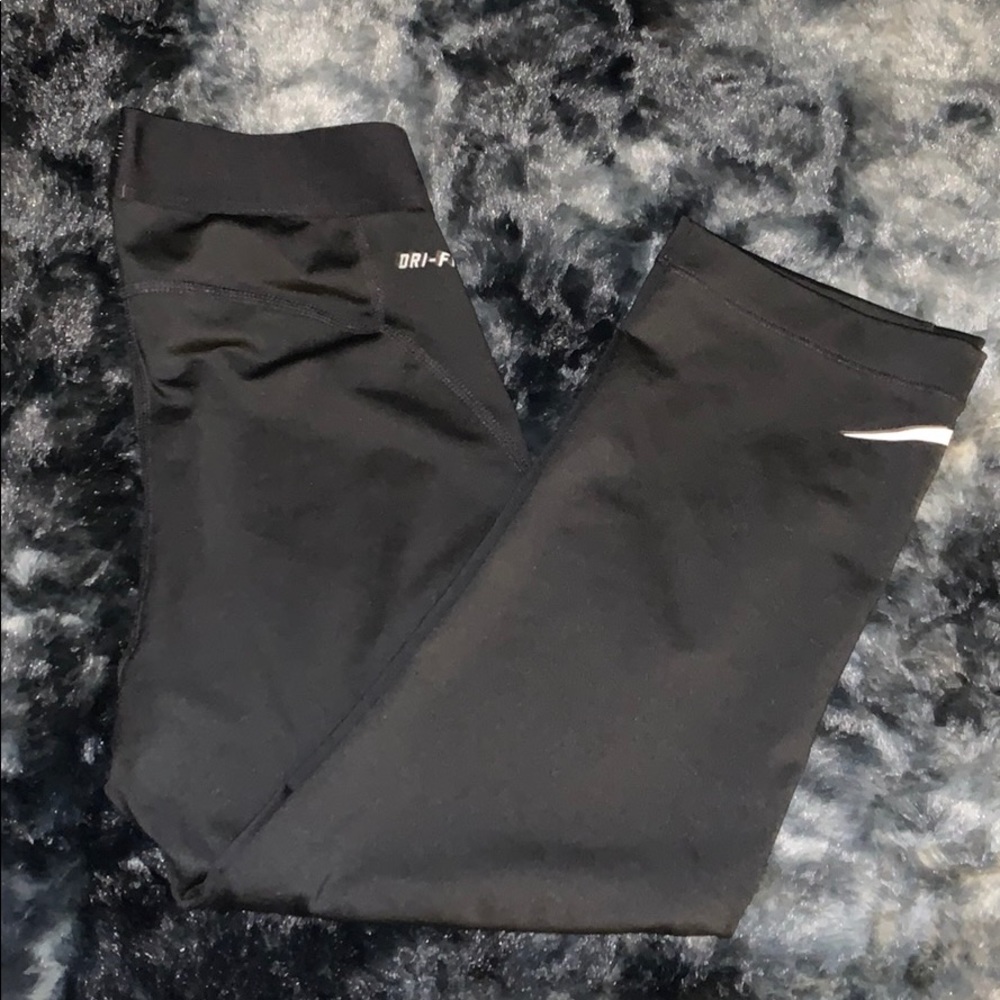 Nike Pro Dri-Fit Capris